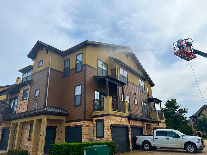 Stucco Cleaning